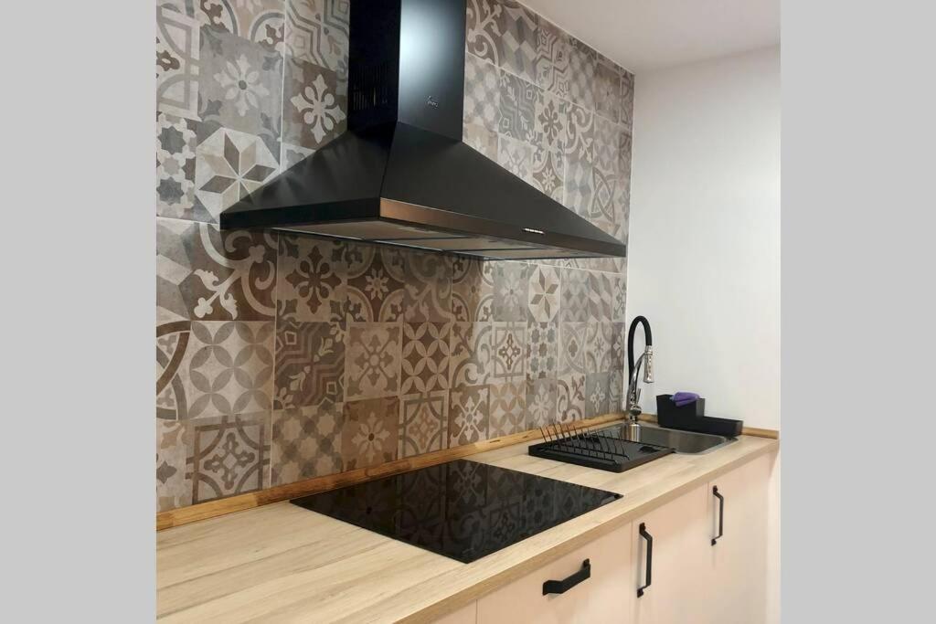 M5 Cool Terrace. Metro 1 Min. Center 15' By Metro Apartment Esplugues de Llobregat Exterior foto